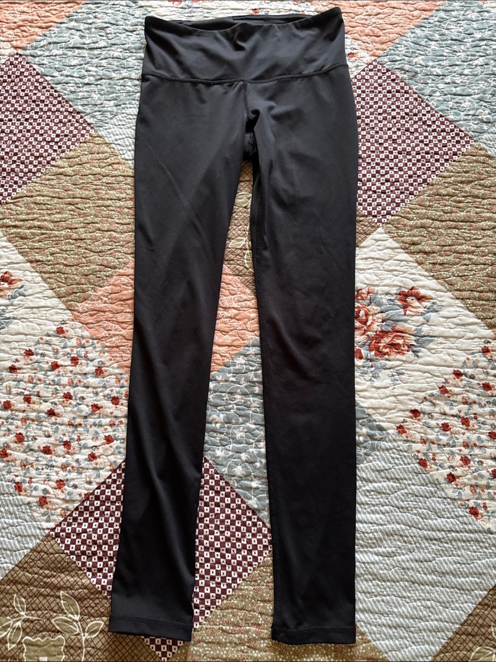 Calvin Klein Black Performance Quick Dry Leggings size small